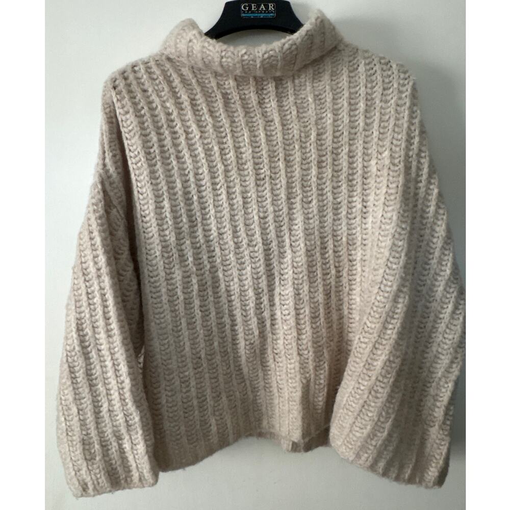 Free People Fluffy Fox Cowl Neck Chunky Knit Brushed Wool Blend Sweater Medium